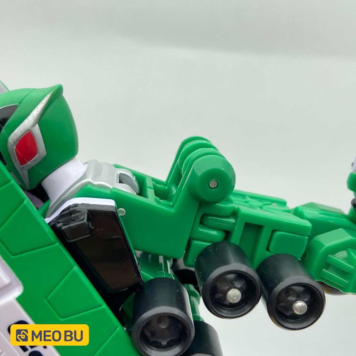 Rô bốt Deka Green - Biến hình từ xe tải
