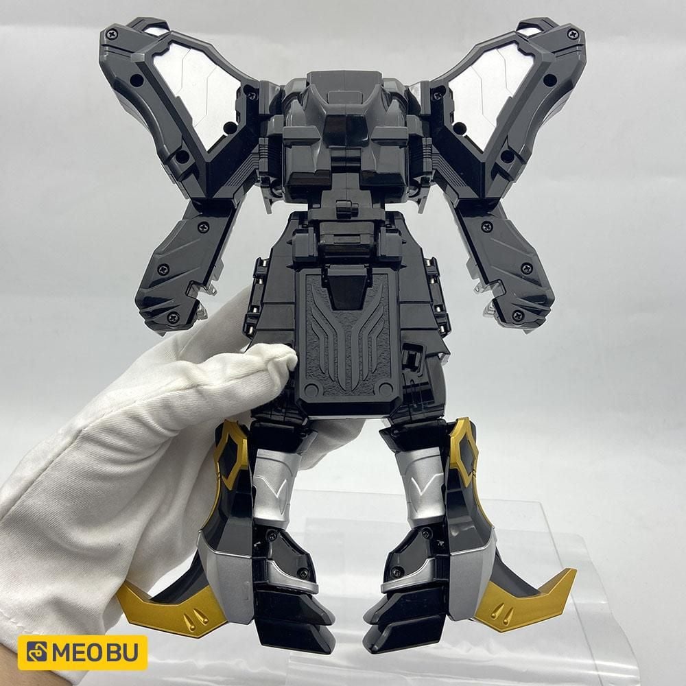 Ngựa Đen DX Wolkaiser trong Magiranger