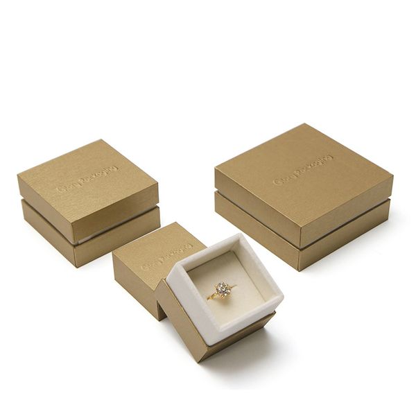  Hộp cứng âm dương trang sức dập nổi logo 