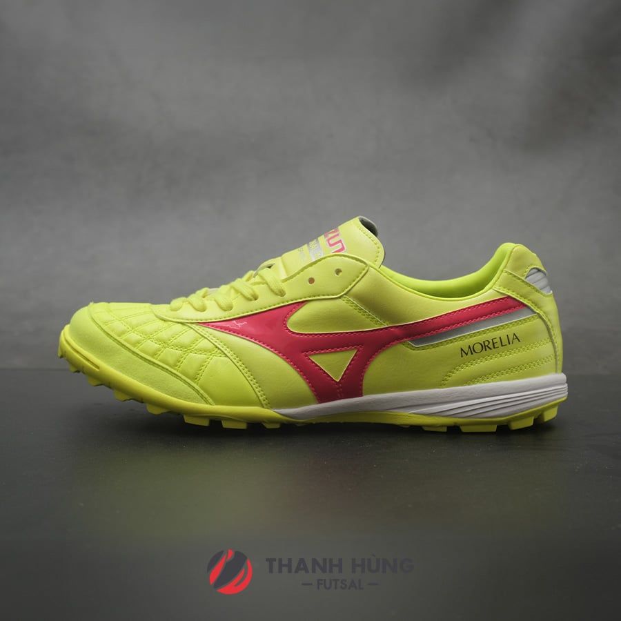 MIZUNO MORELIA SALA JAPAN TF - Q1GB240045 - VÀNG/ĐỎ