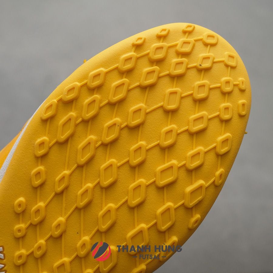 KAMITO CỎ NHÂN TẠO VELOCIDAD PRO TF FIRE BACK - KMTF240230 - VÀNG/TRẮNG