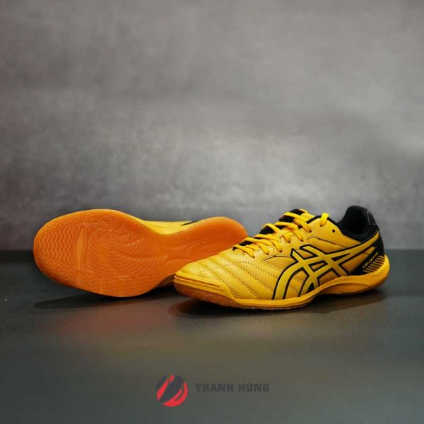 ASICS CALCETTO WD 7 IC – TST334-0404 – VÀNG/ ĐEN