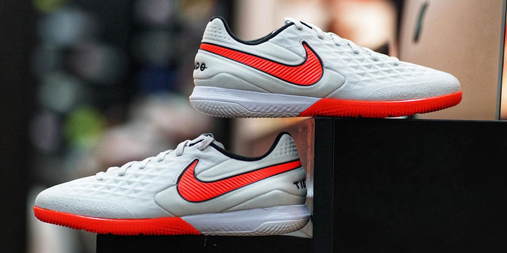 Những đôi giày futsal nổi bật trong năm 2020 của Nike - Giày đá banh chính  hãng