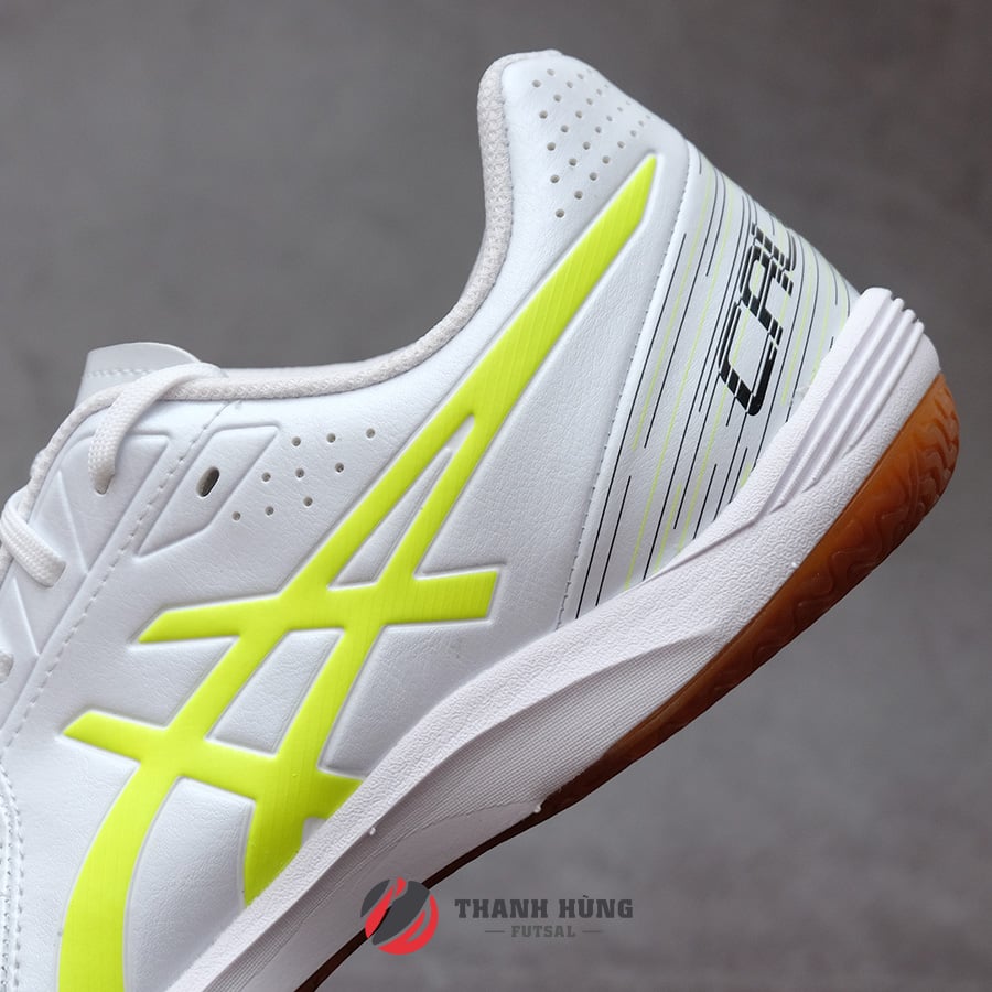 ASICS CALCETTO WD 8 IC - 1113A011-114 - TRẮNG/VÀNG