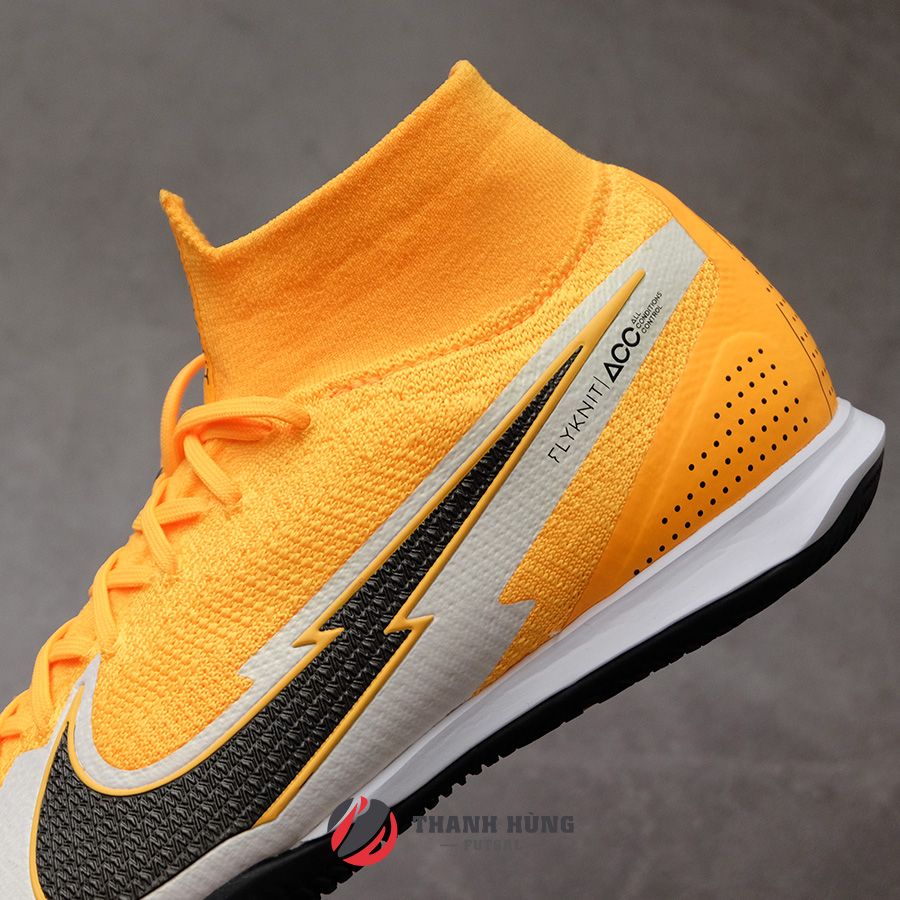 GIÀY ĐÁ BÓNG FUTSAL NIKE MERCURIAL SUPERFLY 7 ELITE IC - AT7982