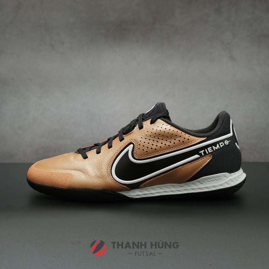 NIKE REACT TIEMPO LEGEND 9 PRO IC - DA1183-810 - VÀNG ĐỒNG