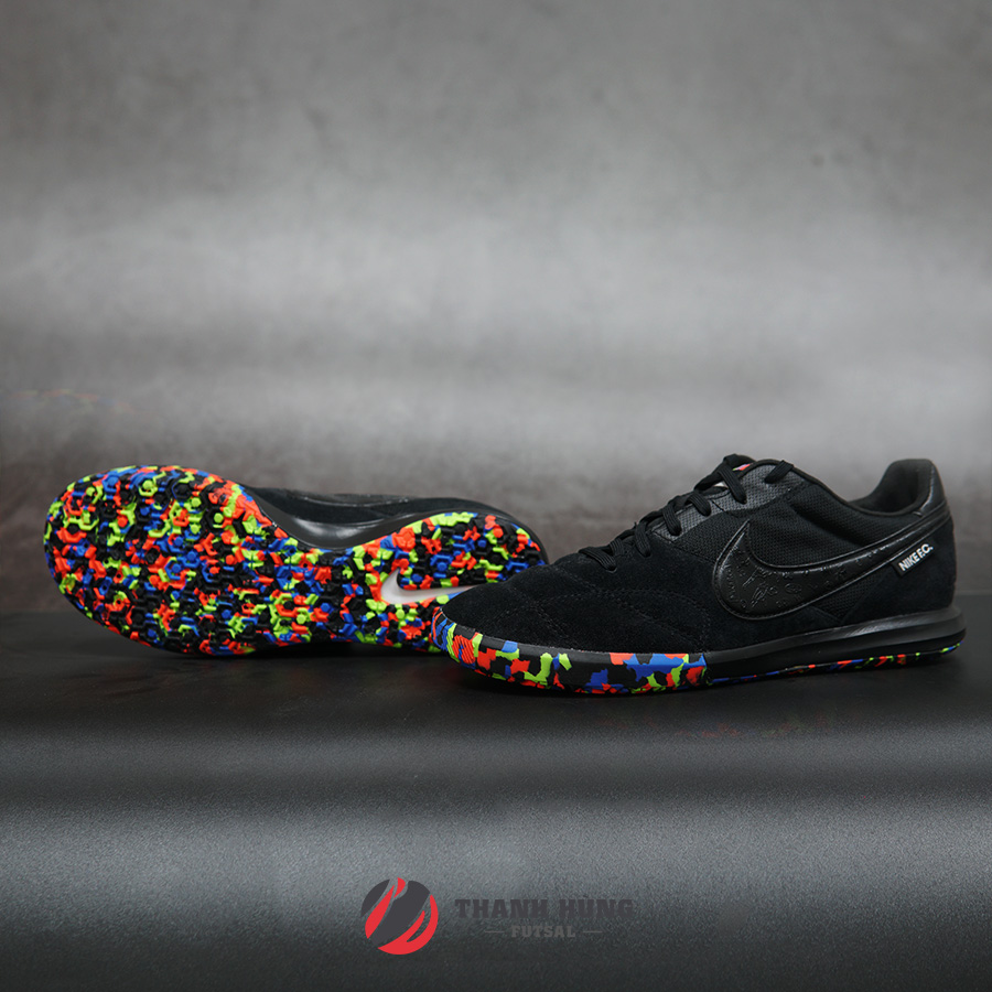 stranger things tracksuit nike