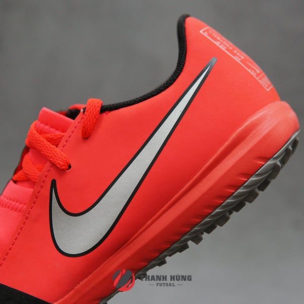 nike jr phantom venom academy tf