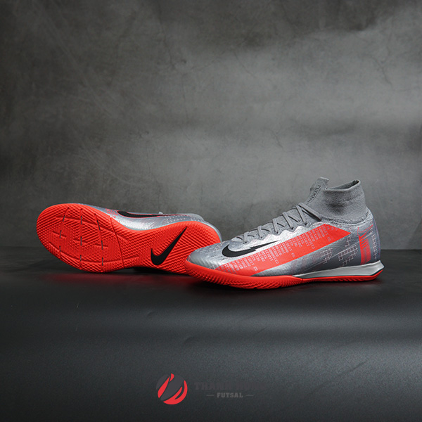 NIKE MERCURIAL SUPERFLY 7 ELITE IC - AT7982-906 – XÁM BẠC/ĐỎ