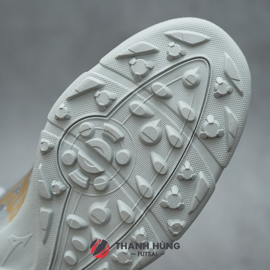 MIZUNO MONARCIDA NEO SALA CLUB TF - Q1GB252804 - BẠC/VÀNG