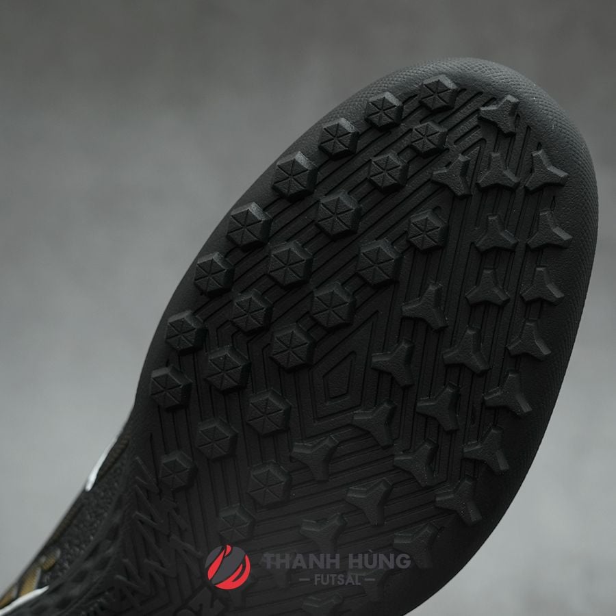 ZOCKER INSPIRE PRO 2 TF SNS 009 - ĐEN/VÀNG