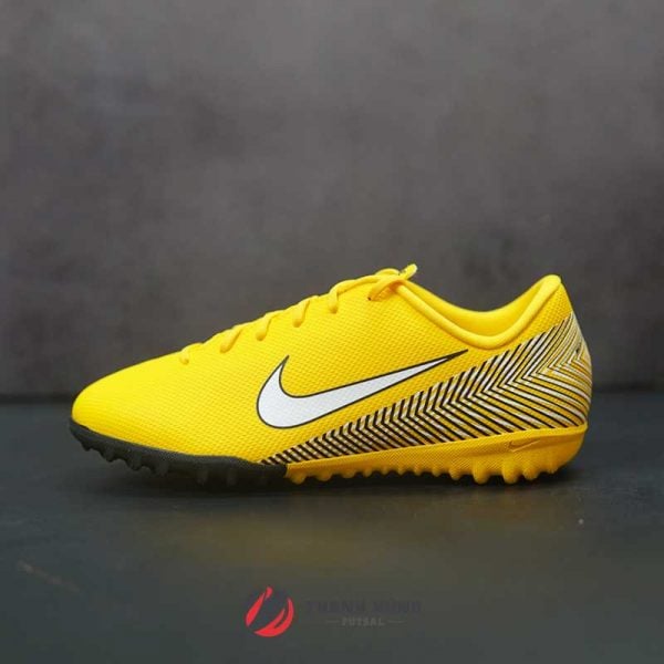 NIKE MERCURIAL JR VAPOR 12 ACADEMY NJR TF – AO9476-710 – VÀNG