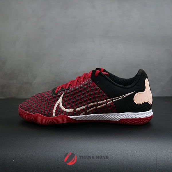 NIKE REACT GATO IC – CT0550-608 – ĐỎ BẠC ĐÔ/ĐEN