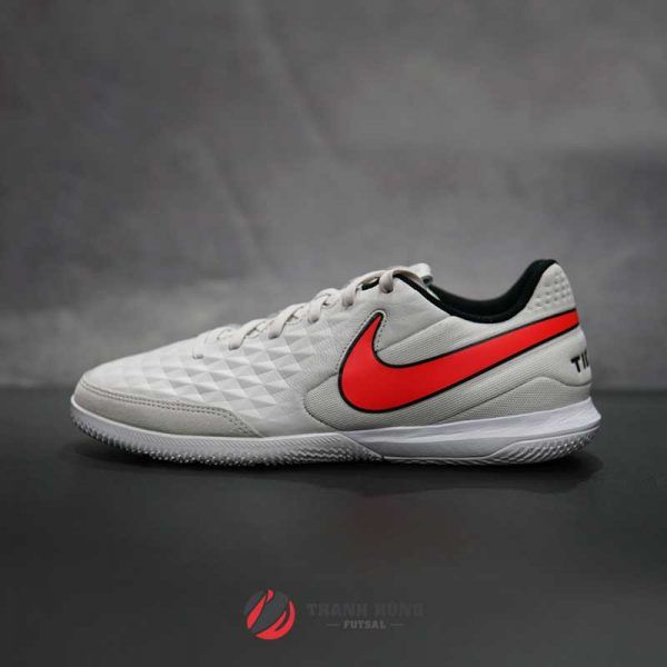 NIKE TIEMPO LEGEND 8 ACADEMY IC – AT6099-061 – TRẮNG/ĐỎ