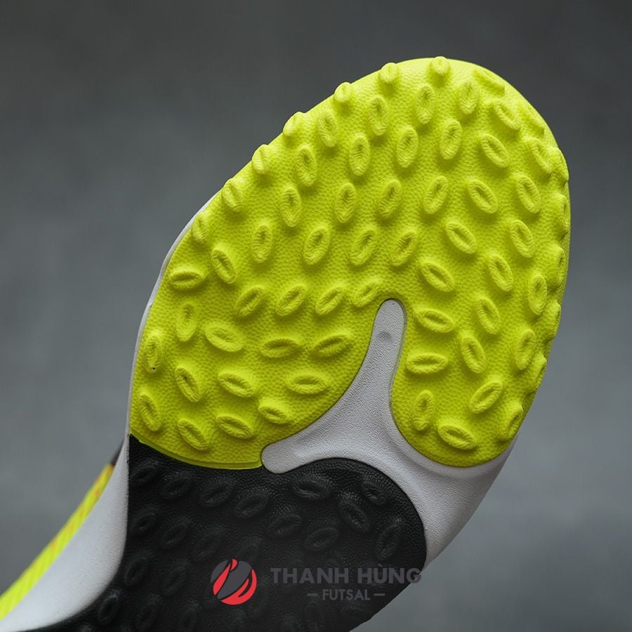 PUMA FUTURE 8 PRO CAGE - 108366-03 - XANH DẠ QUANG/ĐEN