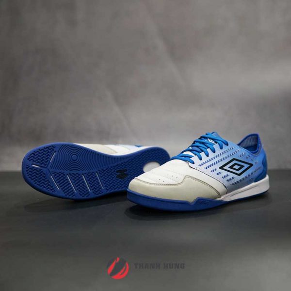 UMBRO CHALEIRA II PRO IC – 8156U-HL5 – XANH DƯƠNG/ TRẮNG