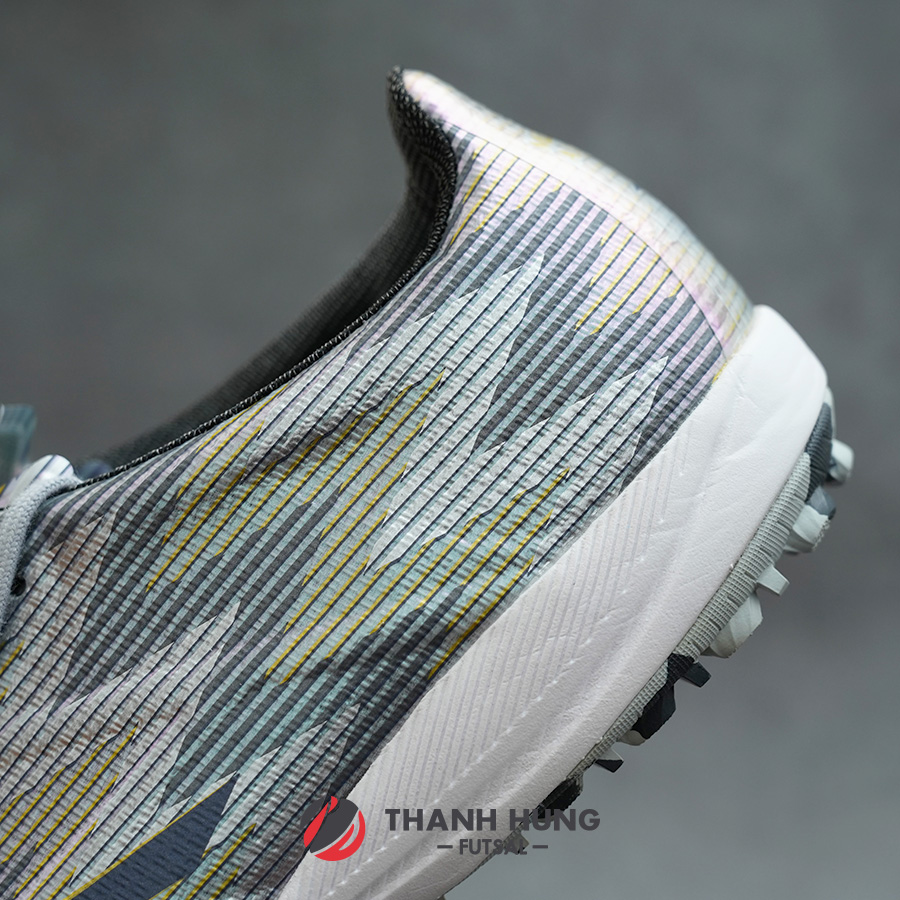 MIZUNO ALPHA 2 ELITE AS - P1GD256204 - TRẮNG/BẠC