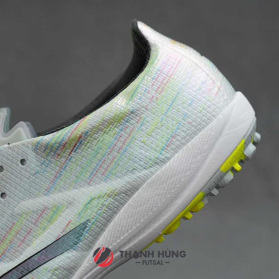 MIZUNO ALPHA 2 ELITE AS - P1GD256209 - TRẮNG/BẠC/XANH