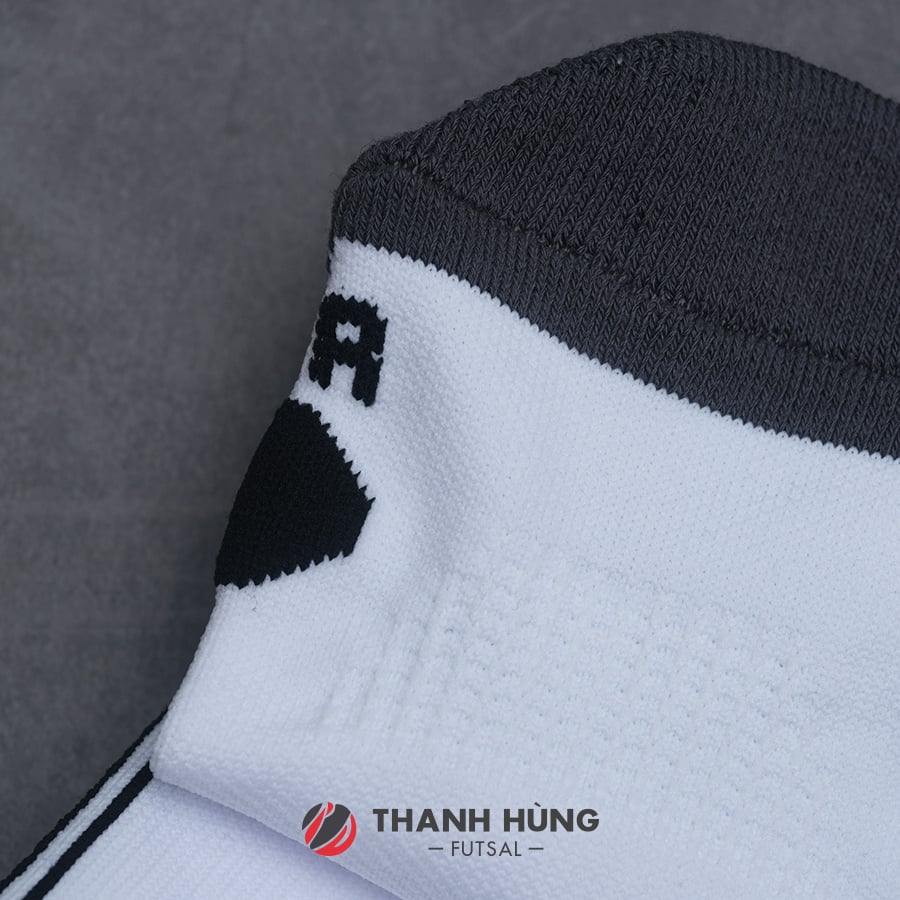 VỚ CHỐNG TRƯỢT JOMA CHÍNH HÃNG PHIÊN BẢN 2023 - TRẮNG