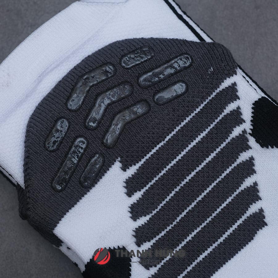 VỚ CHỐNG TRƯỢT JOMA CHÍNH HÃNG PHIÊN BẢN 2023 - TRẮNG