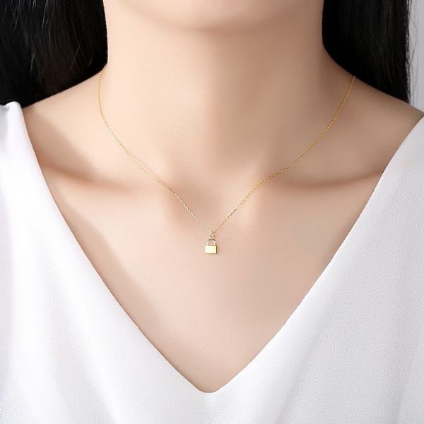  Dây Chuyền Bạc Dungo Lock Necklace 18K DU14D05 
