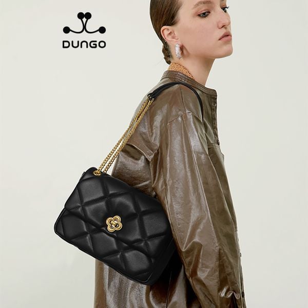  Túi Xách NUCELLE Đen Chần Trám Khóa Hoa NU1172032-01 