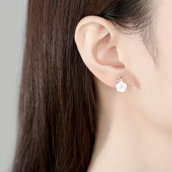 Bông Tai Bạc Dungo Flo Earrings 14K - DU11F03 