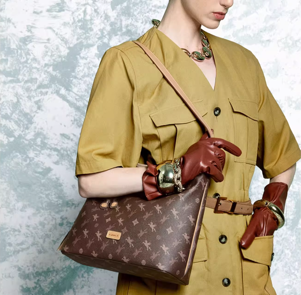  Túi Xách Bucket Gấu Unicorn NU1172189-24S Nâu 