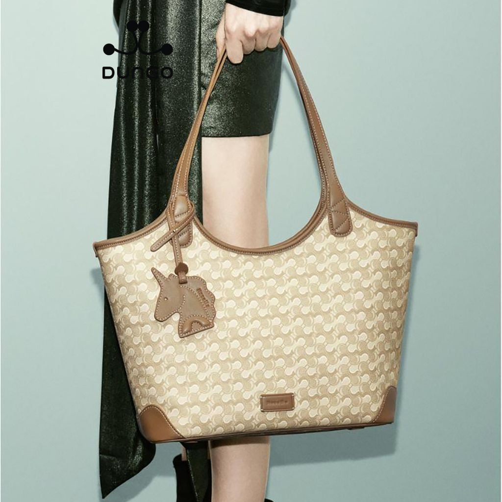 Túi Tote 13 inch Charm Ngựa NU1172192-24K Màu Nâu