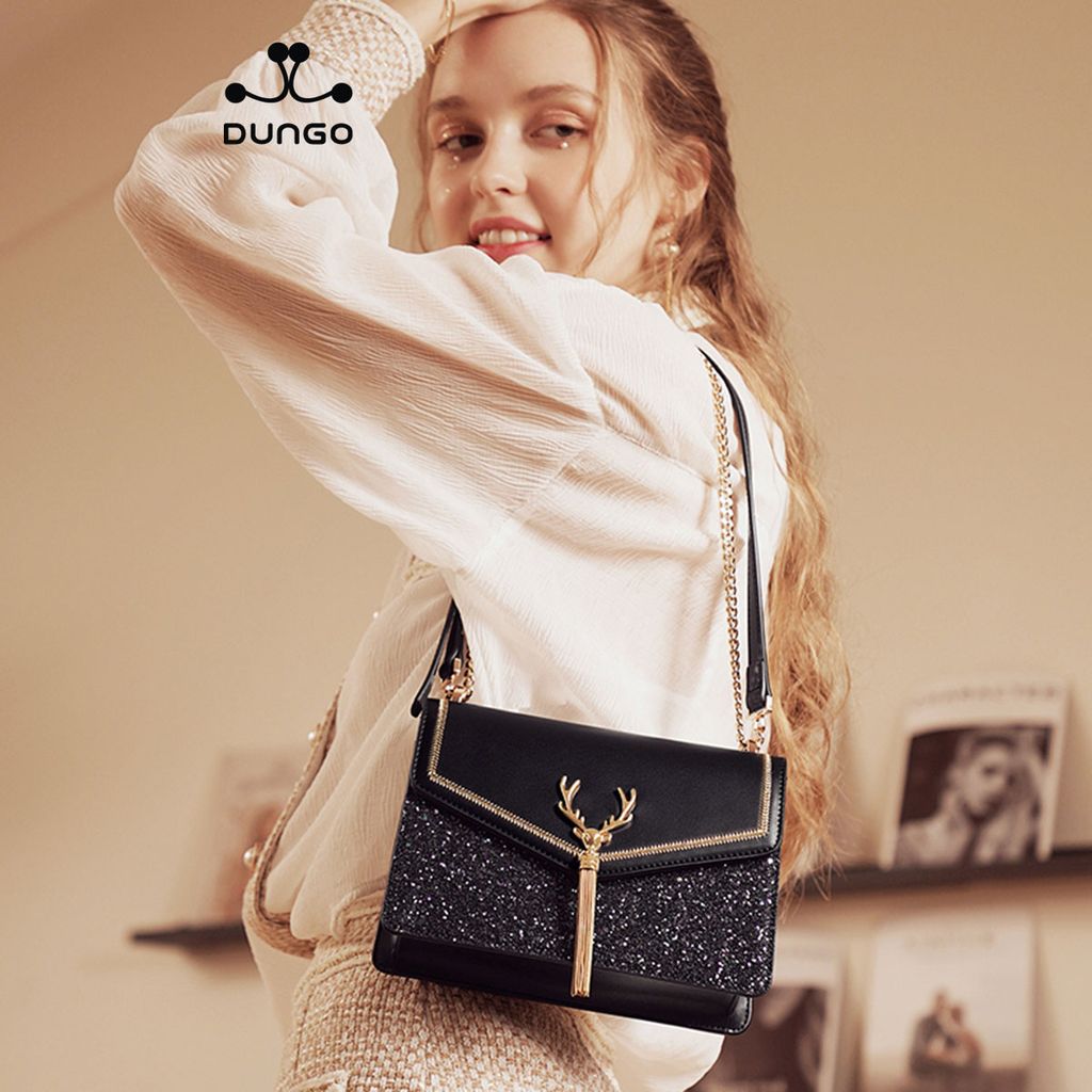 Túi Xách JUST STAR Sequin Đen Tuần Lộc DU172555-01