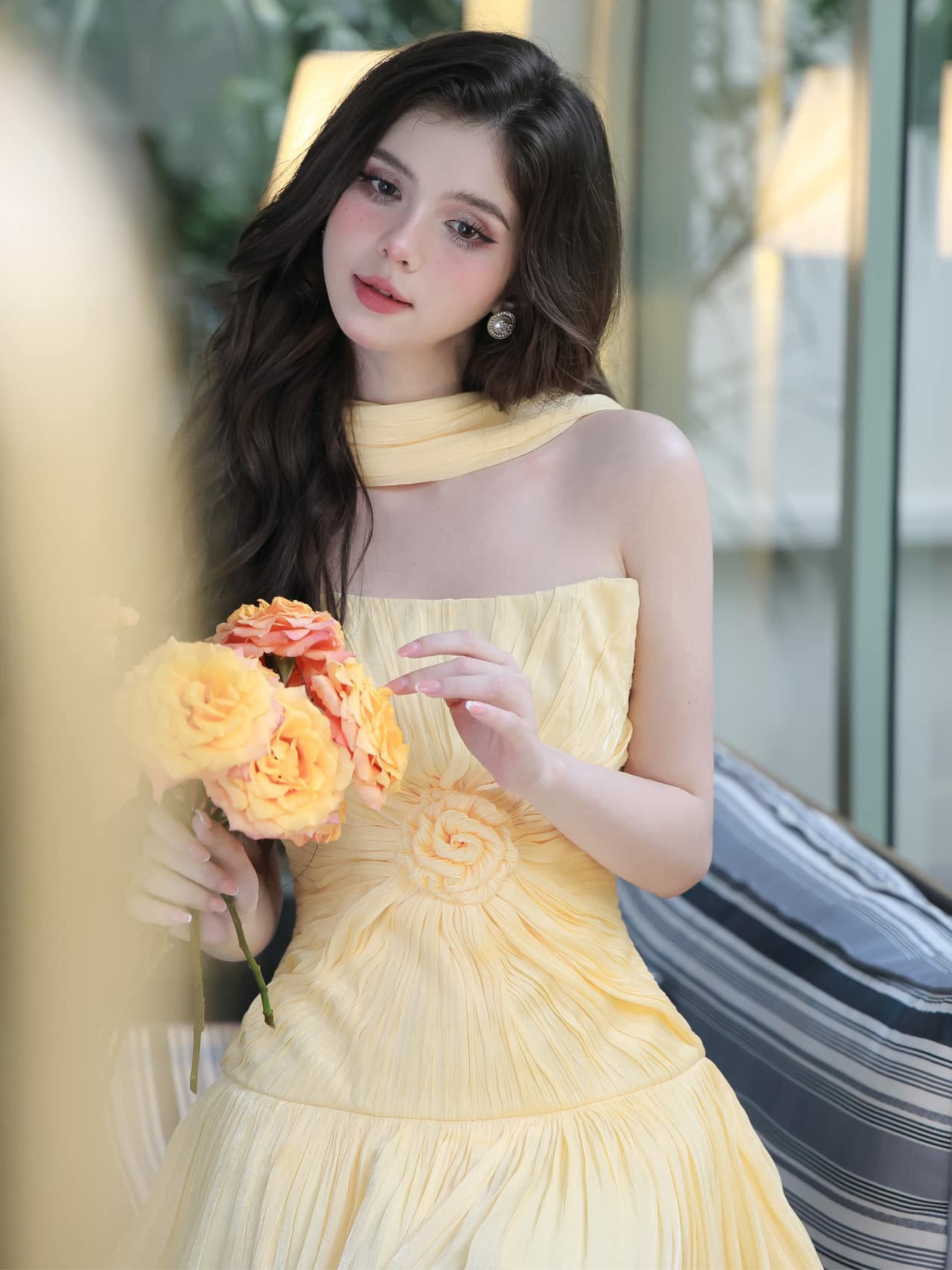 เดรส CÚP CHOÀNG ไหล่ ลายดอก เอว