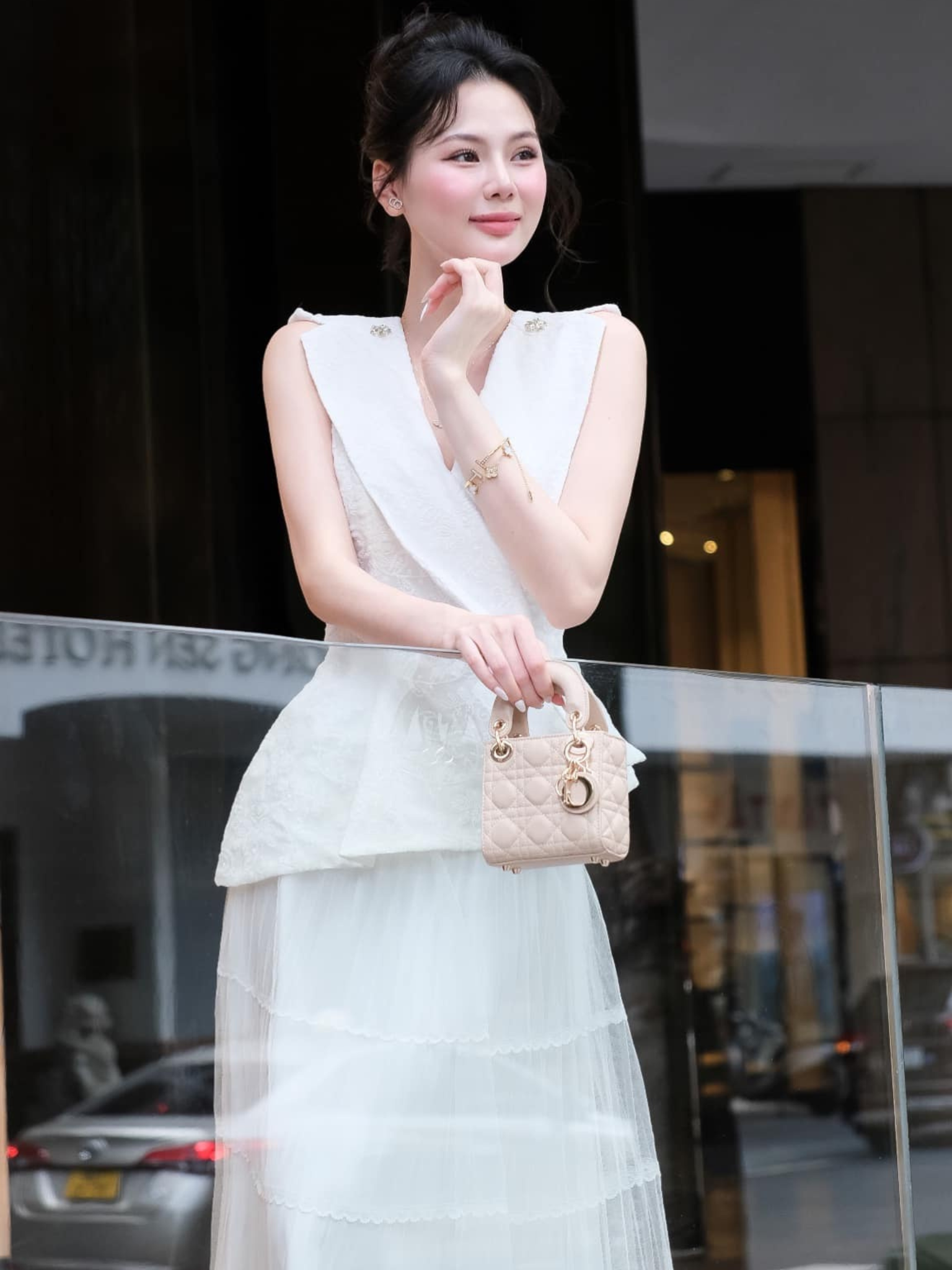 เซ็ต เสื้อ VẠT XÉO CV ตาข่าย W12