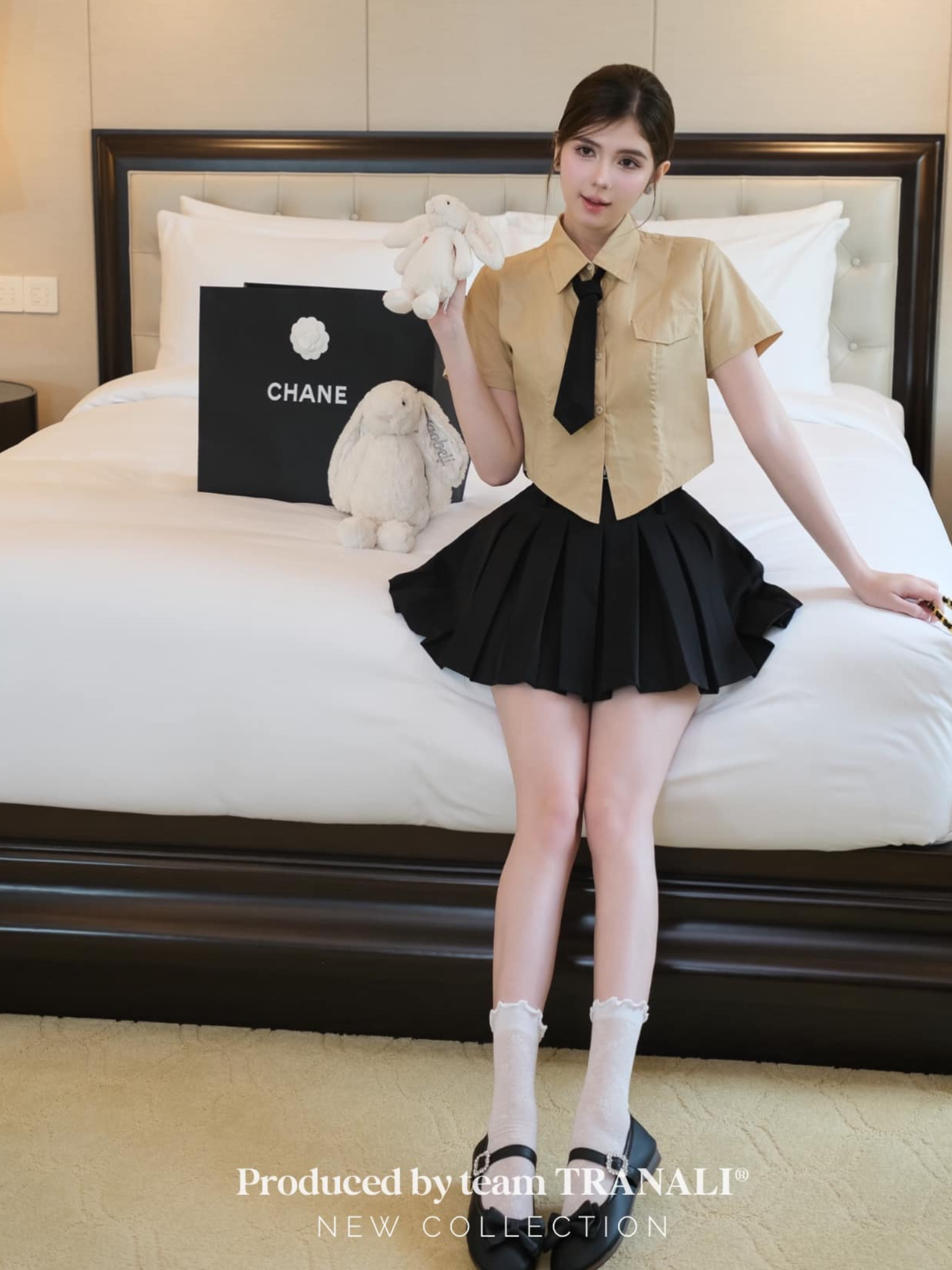 SET ÁO SM CROPTOP CV LY MIU W12