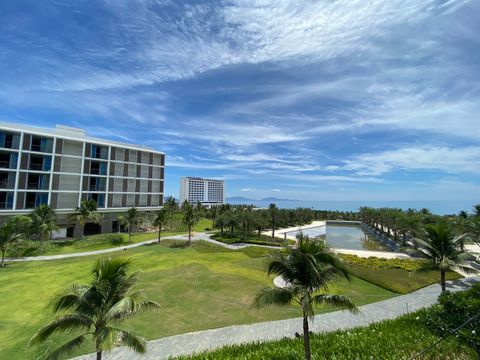  Westin Cam Ranh Resort- Flooring and Wall 