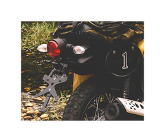 GIÁ ĐỠ BIỂN SỐ