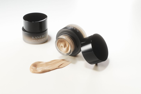 hinh-1-kanebo-lively-skin-wear