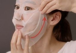 Mặt Nạ Dưỡng Da Kanebo Smile Performer