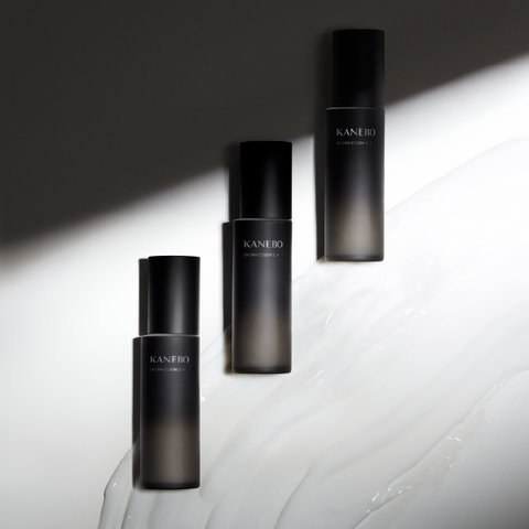 Tinh Chất Dưỡng Ẩm Kanebo On Skin Essence V 50ml