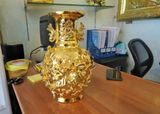 Đôi lọ hoa mẫu đơn cá chép bằng đồng mạ vàng 24k cao 30cm