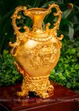 Lọ hoa bằng đồng đỏ dát vàng 24k cao 41cm