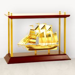 Quà tặng thuyền buồm mạ vàng 24K KT 31x22x12cm (Mẫu 17) - Mô hình thuyền