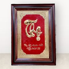 Tranh chữ Thọ bằng đồng vàng nền đỏ khung gỗ KT48x68cm - tranh quà tặng Đồng Đông Sơn