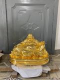 Tượng Di Lặc tựa bao tiền bằng đồng dát vàng 24K KT32x42cm- Đồng Đông Sơn