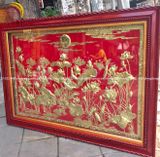 Tranh hoa sen bằng đồng vàng nền đỏ KT 1m29x80cm
