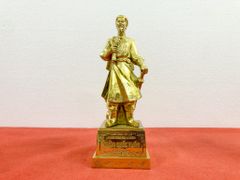 Tượng Trần Quốc Tuấn bằng đồng vàng cao 30cm - Tượng đồng trang trí