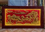 Tranh mã đáo thành công bằng đồng dát vàng nền đỏ KT 170x90cm