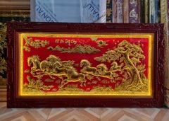 Tranh mã đáo thành công bằng đồng dát vàng nền đỏ KT 170x90cm