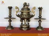 Tam sự nến đồng thau 60cm Song Long Chầu Mặt Nguyệt hun nâu chữ việt