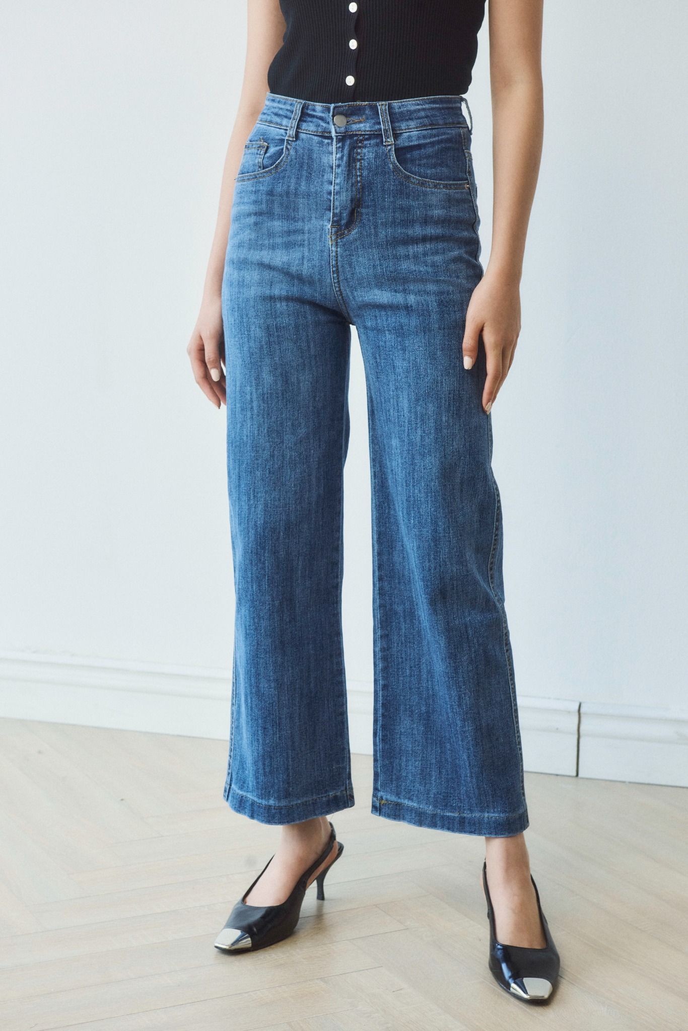 Quần Jeans ống rộng