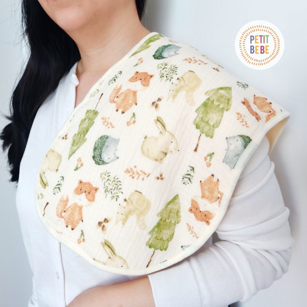  Khăn lót vai hỗ trợ vỗ ợ hơi cho bé Petit Bebe 